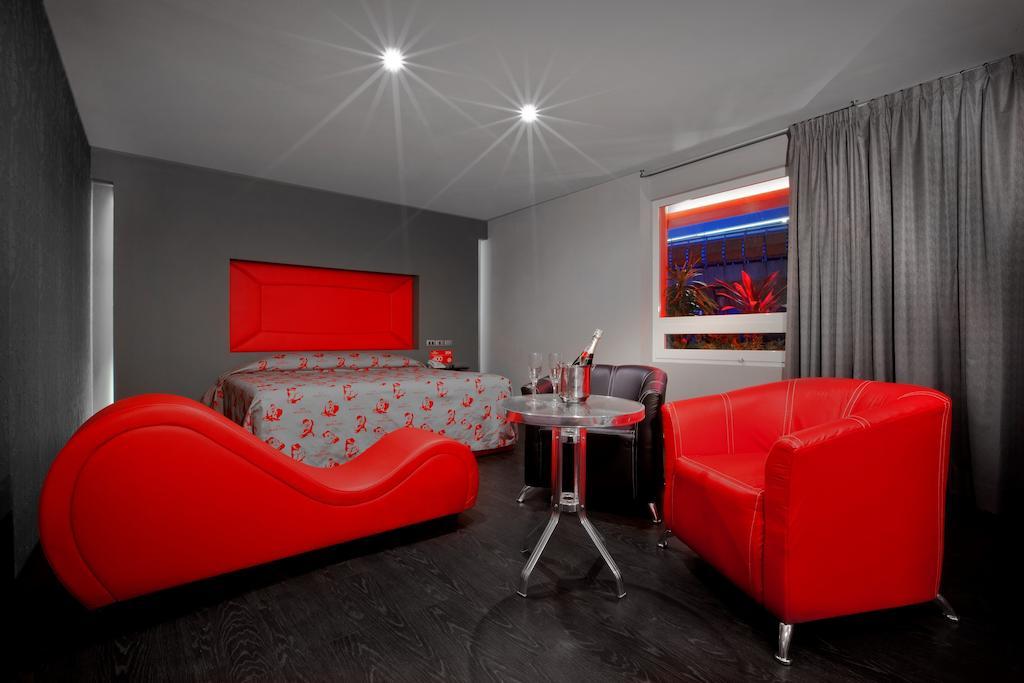 Eurosuites Oceania - Adults Only Мехико Номер фото