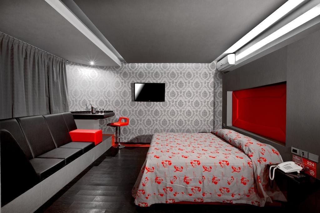 Eurosuites Oceania - Adults Only Мехико Экстерьер фото
