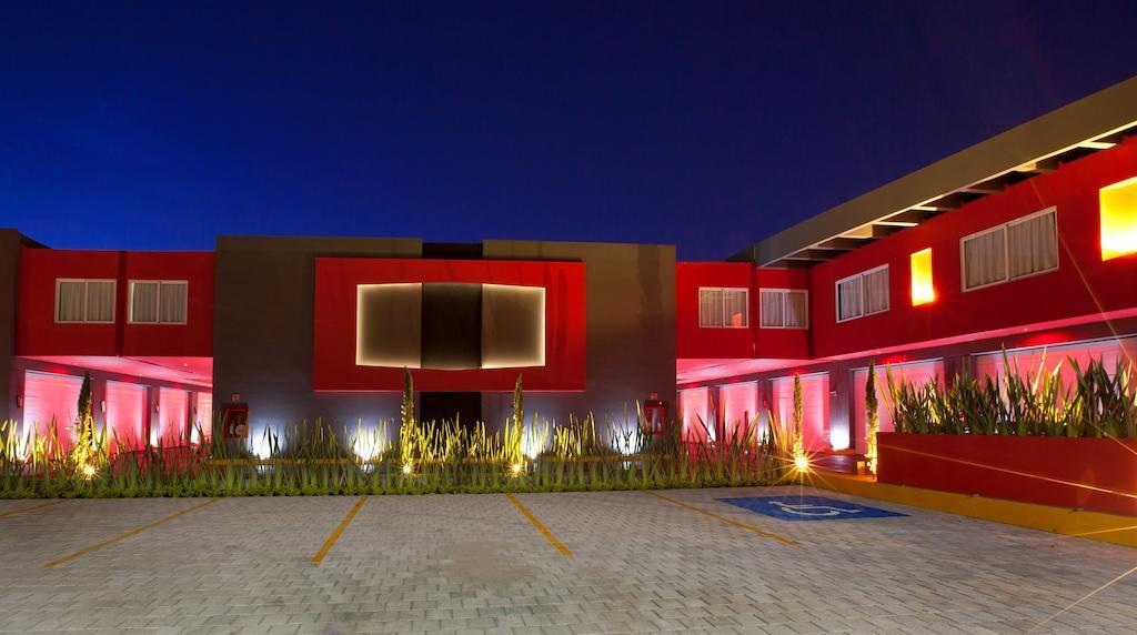 Eurosuites Oceania - Adults Only Мехико Экстерьер фото