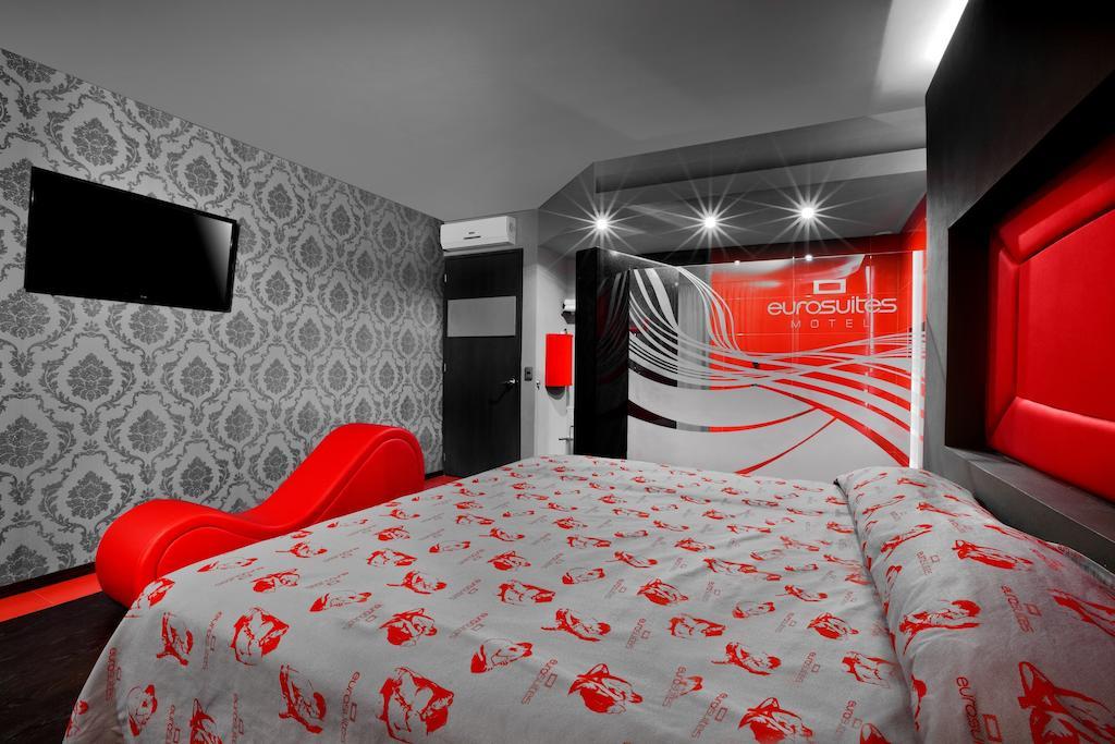 Eurosuites Oceania - Adults Only Мехико Экстерьер фото